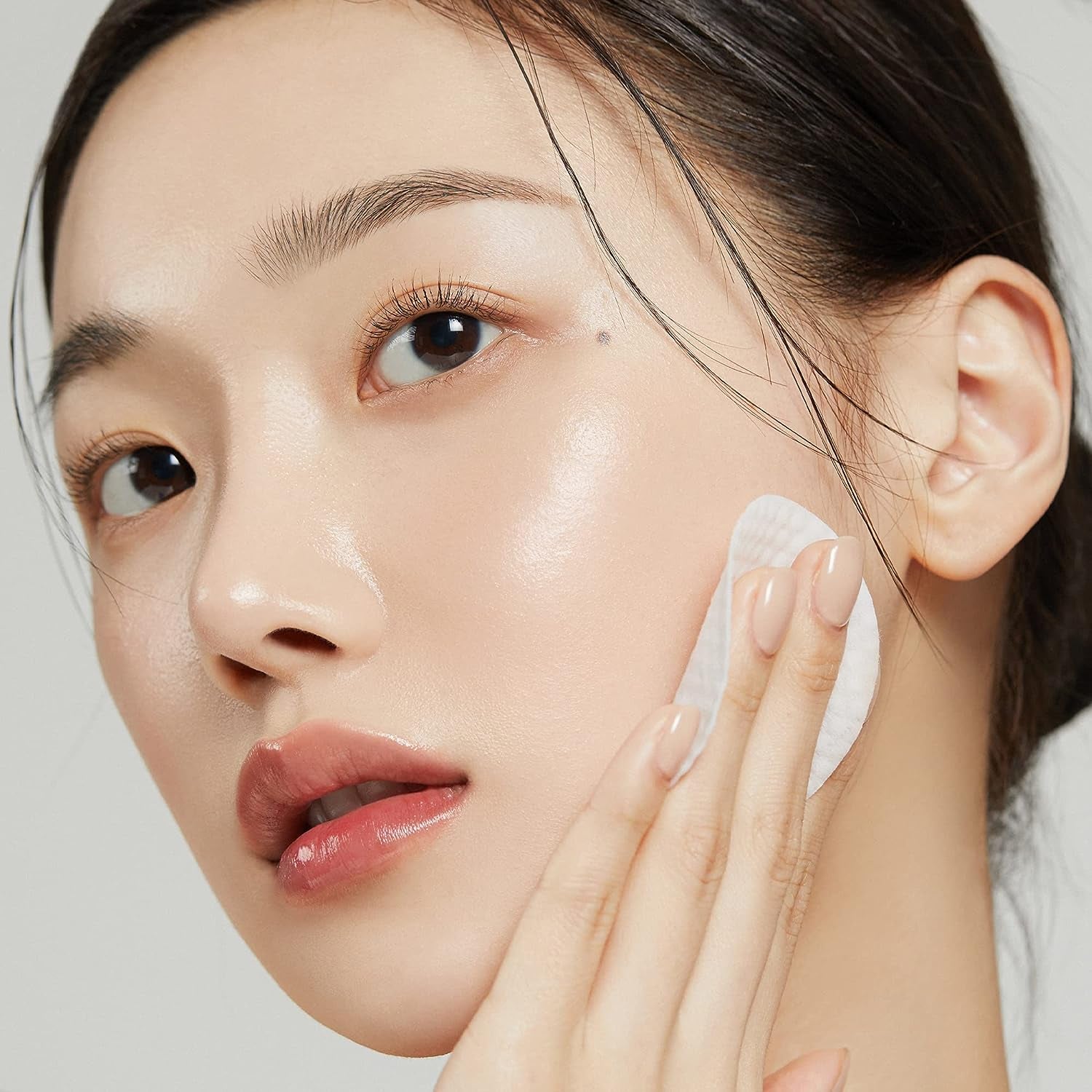 Zero Pore Pads 2.0 – Exfoliating Toner Pads with 4.5% Lactic Acid & 0.45% Salicylic Acid | Refine Pores & Smooth Texture | 70 Korean Beauty Pads